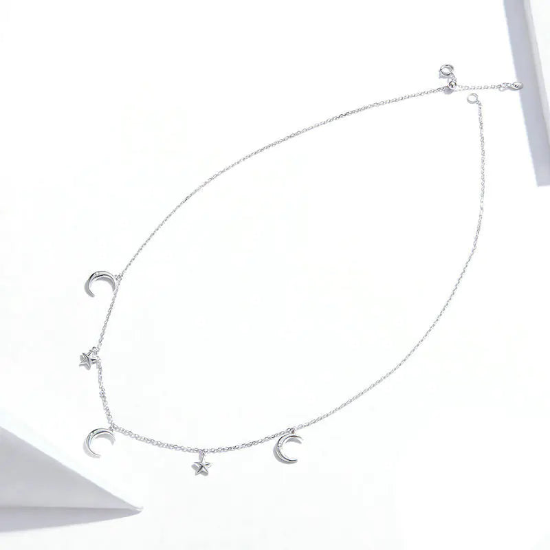 925 Silver Necklace with Star and Moon Pendant  Alternatif sade versiyon: Sterling Silver Star & Moon Pendant Necklace – Elegant Celestial Jewelry