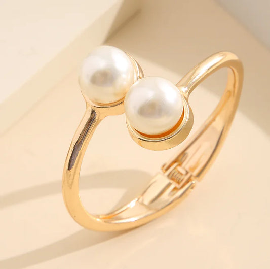 Pearl Elegance – Minimalist Pearl Bracelet for Women