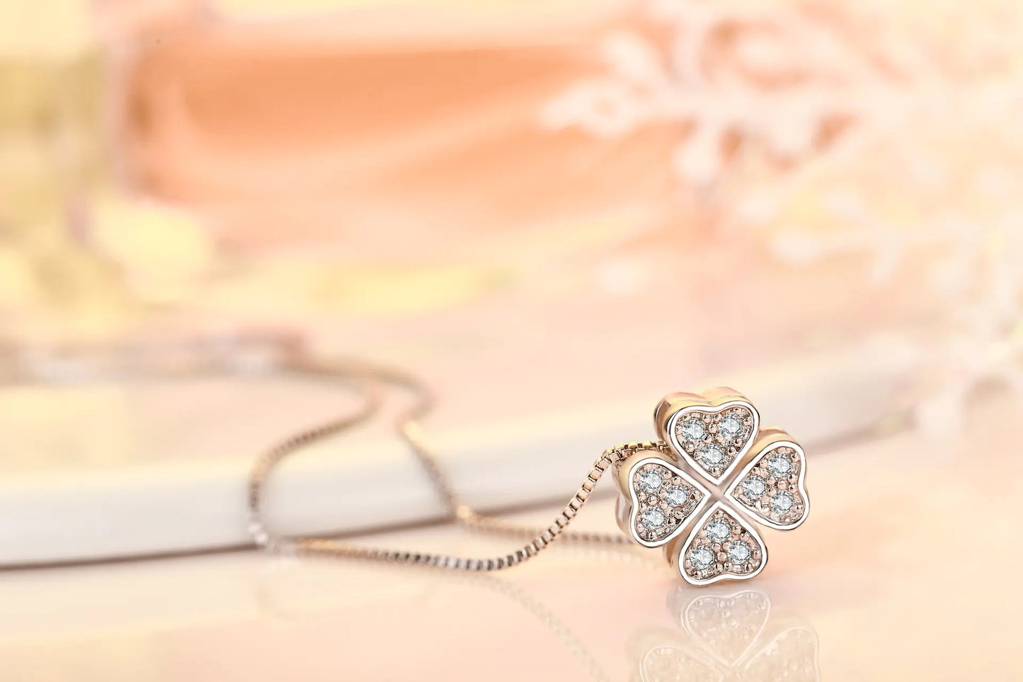 925 Silver Necklace with Copper Four-Leaf Clover Pendant