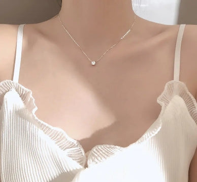 Minimalist 925 Silver Necklace with Zircon Pendant