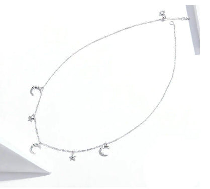925 Silver Necklace with Star and Moon Pendant  Alternatif sade versiyon: Sterling Silver Star & Moon Pendant Necklace – Elegant Celestial Jewelry