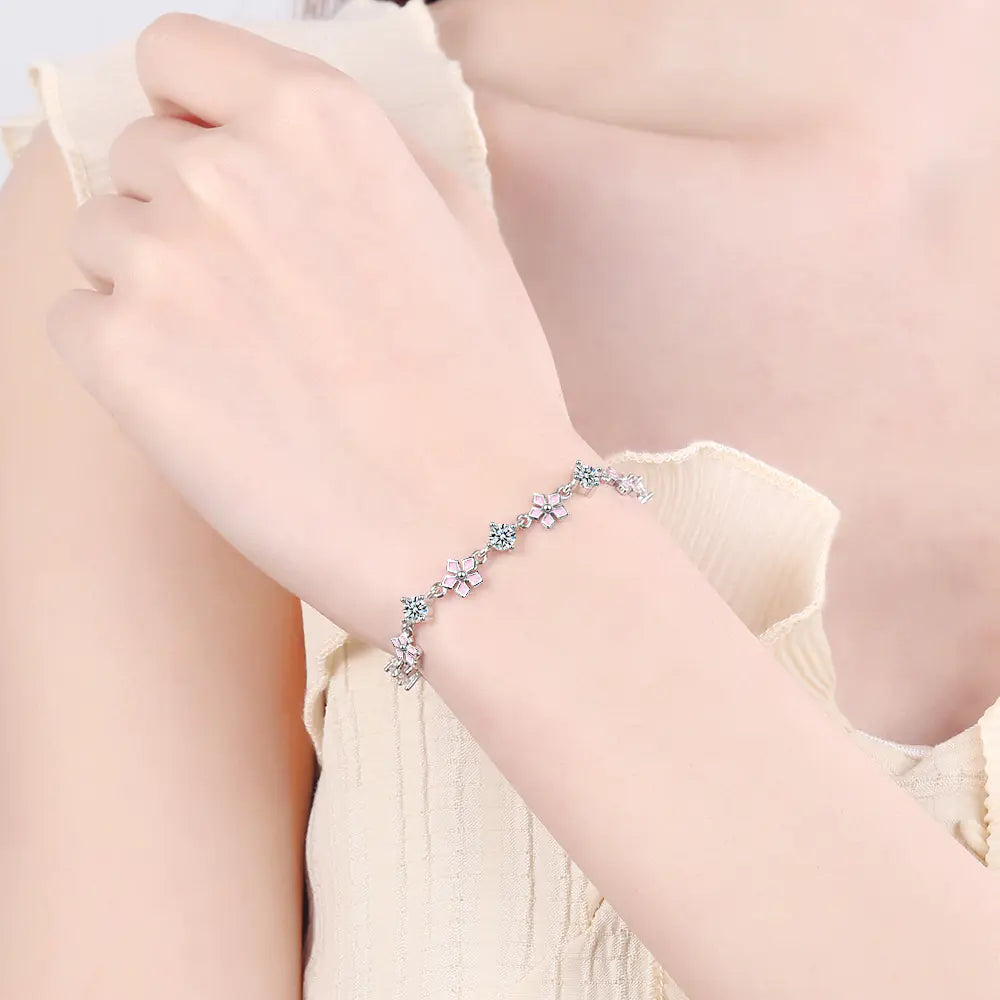 Cherry Blossom Dream – Delicate Bracelet with Floral Elegance