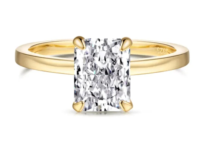 ✨ Luxurious 925 Silver Engagement Ring with Princess-Cut Zirconia ✨