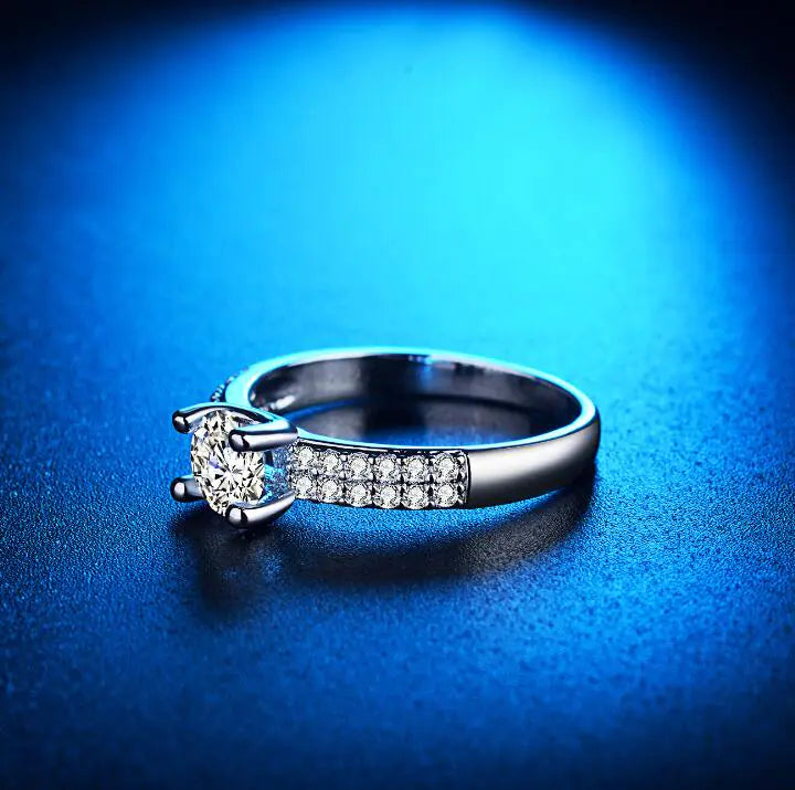 Modern Geometric Ring with Sparkling Zirconia – Stylish & Elegant